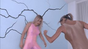 Eleonore & Pamela enter the Matrix ( SFX )