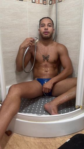 Jerking off and Pissing in the Shower Before a Steamy Cumshot