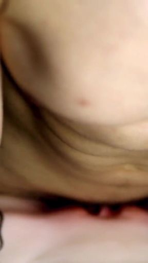 A hard cock rubs against a wet, plump pussy! Very passionate sex!   Clip 2