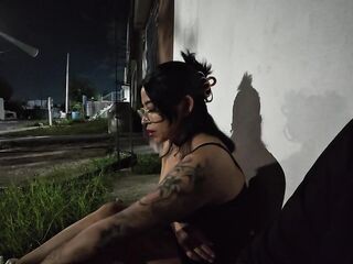 Después de darle una Mamada lo agarré a Besos