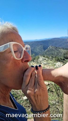 TRAILER - I FUCK A FAN ON A HIKE