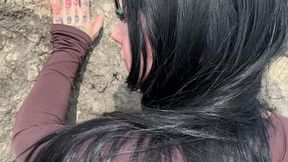 I Go with My Stepbrother to Spend the Day at the Beach and We End up Fucking Between the Rocks