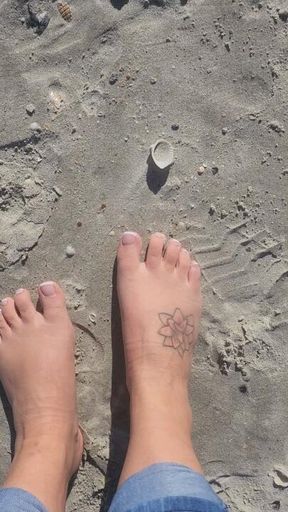 Beach Toes