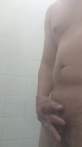 Oscarcoronado86's Suckling Lamb with a Very Hard and Foamy Cock in the Shower