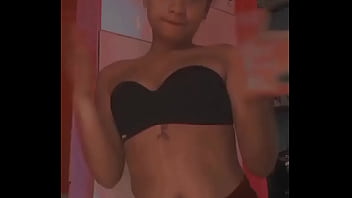 Ela rebola gostoso 18y