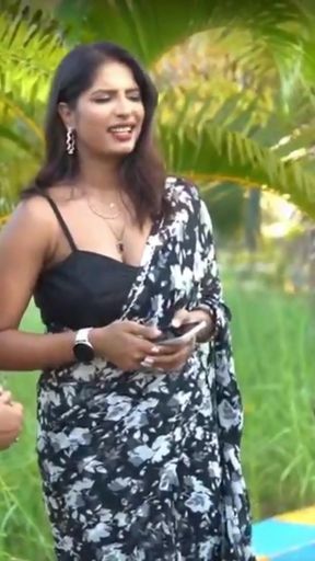 Bahen ki Bf...   Clip 1