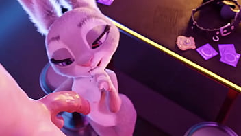 Judy hopps haciendo una rica mamada