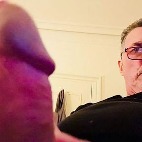 Stepfather&#039;s beautiful penis for all to see