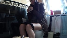 Miss Smith Takes a Break From Camming and Runs for a Desperate Piss