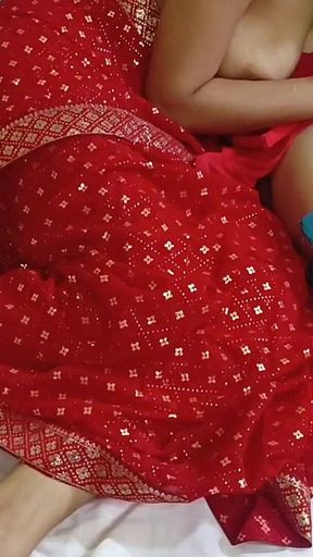 Newly Married Nepali Beauty Sex Wear Sharee Frist Time Sex with Husband