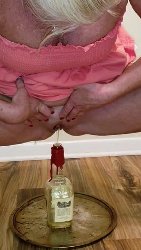 The Adventures of the Pissing Pussy Up Close   Clip 2