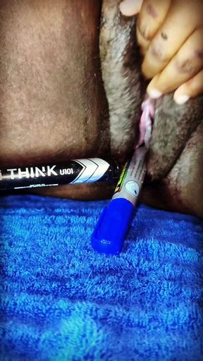 Anyone to stretch my hole?