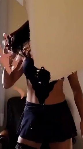 Naughty MILF Shows off Her Greasy Pussy