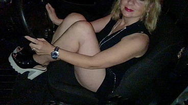 My Wife Luna: full car sex session in a dark parking lot - 4K Real Amateur