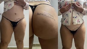 madrastra latina con hermoso y perfecto culo redondo
