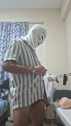 The masked Turk does justice to his toy