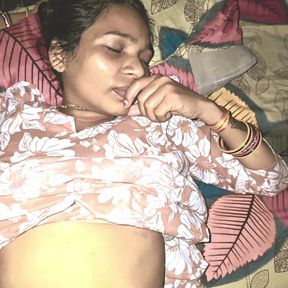 My long cock swelled and became hard. Seeing her chic pussy, I was squeezing my cock. She was secretly looking at me and was laughing.