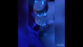 une cam2cam, je me gode en couleur !!!