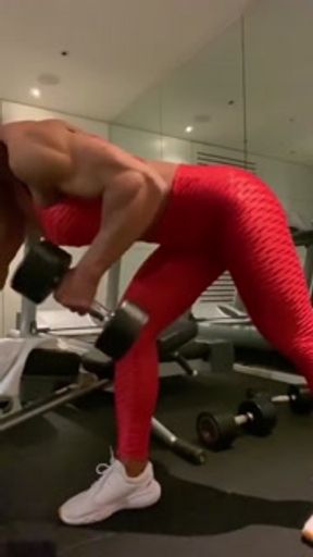 Train with Muscledoll