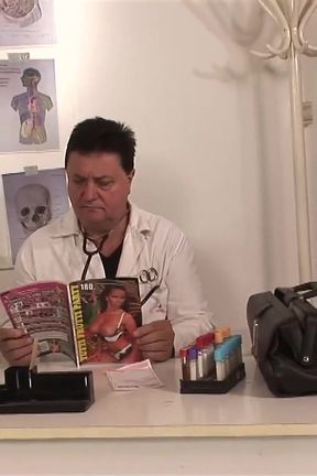 Husband fucking a pregnant fuck after a check-up in the doctor&#039;s office