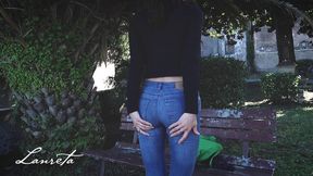 Jeans wetting and risky peeing in a park