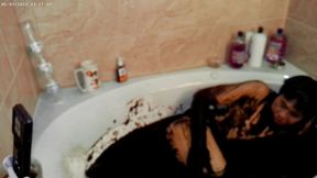 solo instant mud bath enjoyment