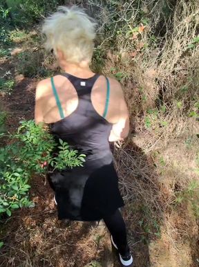 Mature mom gets fucked outdoors during a forest walk