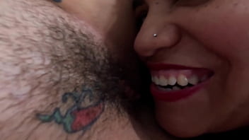 Amiga casada dormiu aqui e deu sem camisinha pro meu marido, enquanto o corno assistia