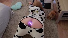 A girl with a glowing anal toy loves anal sex