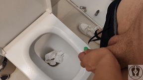 Com Pee Lation Risky Outdoor Public Pee Ana Spears Alfxnow