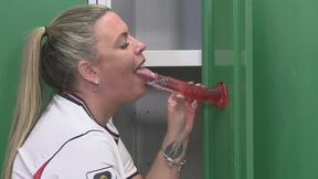 Maisie Lewis in England's Locker Room
