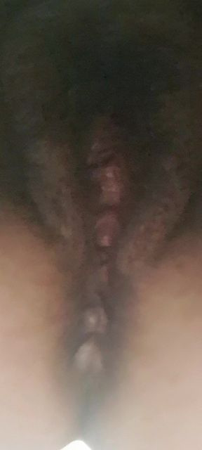 Close up Hairy Pussy Play Ass