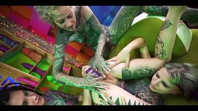 Tattooed girl gets her ass filled with cum &mdash;  compliments of punk girls