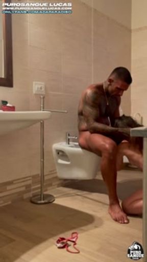 I fuck my petite 18 brunette step cousin in her parents bathroom _Ada Paradiso