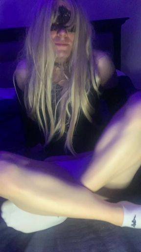 Fingering Myself in the Night Plus Massaging