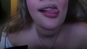 Beautiful Girl With Natural Breasts Smokes For You While She Thinks About Sucking You