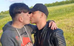 Gay Couple Smoke, Kiss, Blowjob and Cum Outdoor