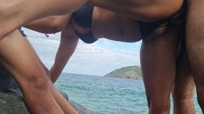 fetiche da tigresa era fuder com dois ao mesmo tempo na beira da praia (parte1)