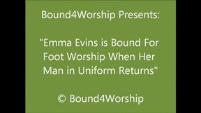 Emma Evins Gets Foot Worship When Her Guy Returns - SD