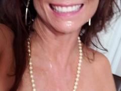 Leann amateur beautiful brunette with big boobs