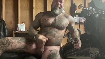 Update #16 (July 28, 2022) Jerking off on my Harley!I've never actually masturbated on one of my motorcycles before ever. I've