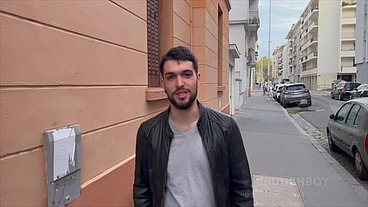FRENCH BAD BOY TOP WITH BIG DICK FUCKING ROW BOTTOM