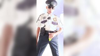 028 UNIFORM IMPRESSIVE MONEY-SHOT COP POLICE 08/2026