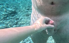 Guy caught cheating with stranger in underwater sex