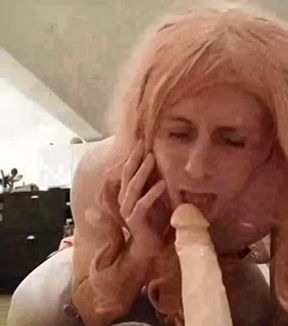 Horny sissy Alicia fucks her dildo