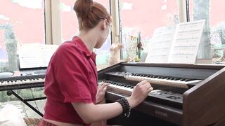 Homemade anal lessons for this red head 18 yo