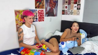 LESBIAN GAMER!! They play with their fingers until you cum their pussies.