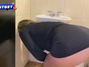 Le fui infiel a mi esposo con el plomero, me folla duro y me termina en el culo.