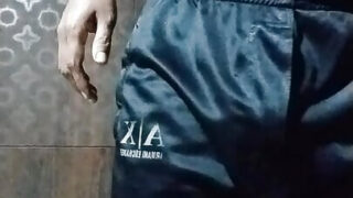 Młodzi geje z Desi uprawiają seks w pozycji 69 przed gorącym analnym pierdoleniem