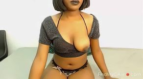 South African Ebony Babe Exposes Her Big Natural Breasts